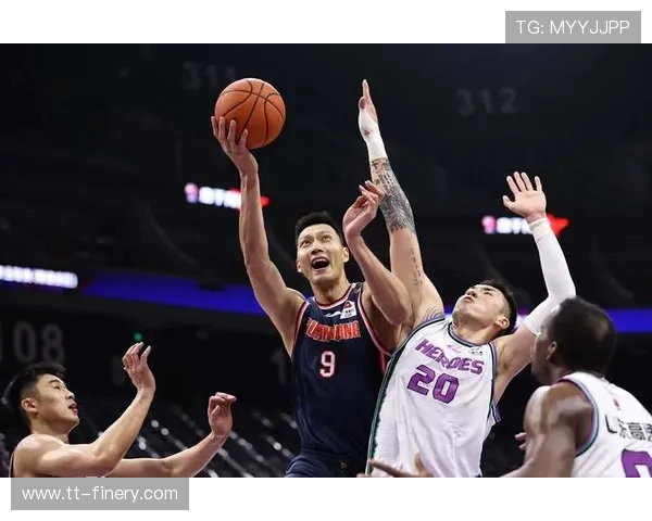 CBA足球队“出题官”是谁？花式互动爆笑盘点